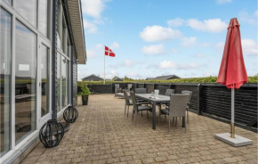 Gorgeous Home In Tarm With Wifi